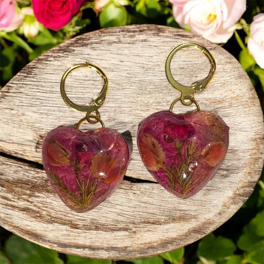 Handmade Dried Flower & Fern Clear UV Resin Heart Dangles