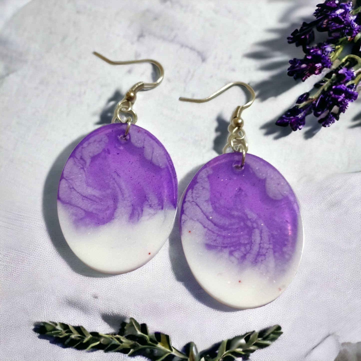 Lavender Clouds: Fluid Art UV Resin Oval Earrings