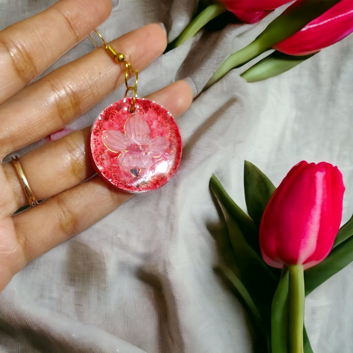Blushing Blossom: Red Glitter UV Resin Circle Earrings