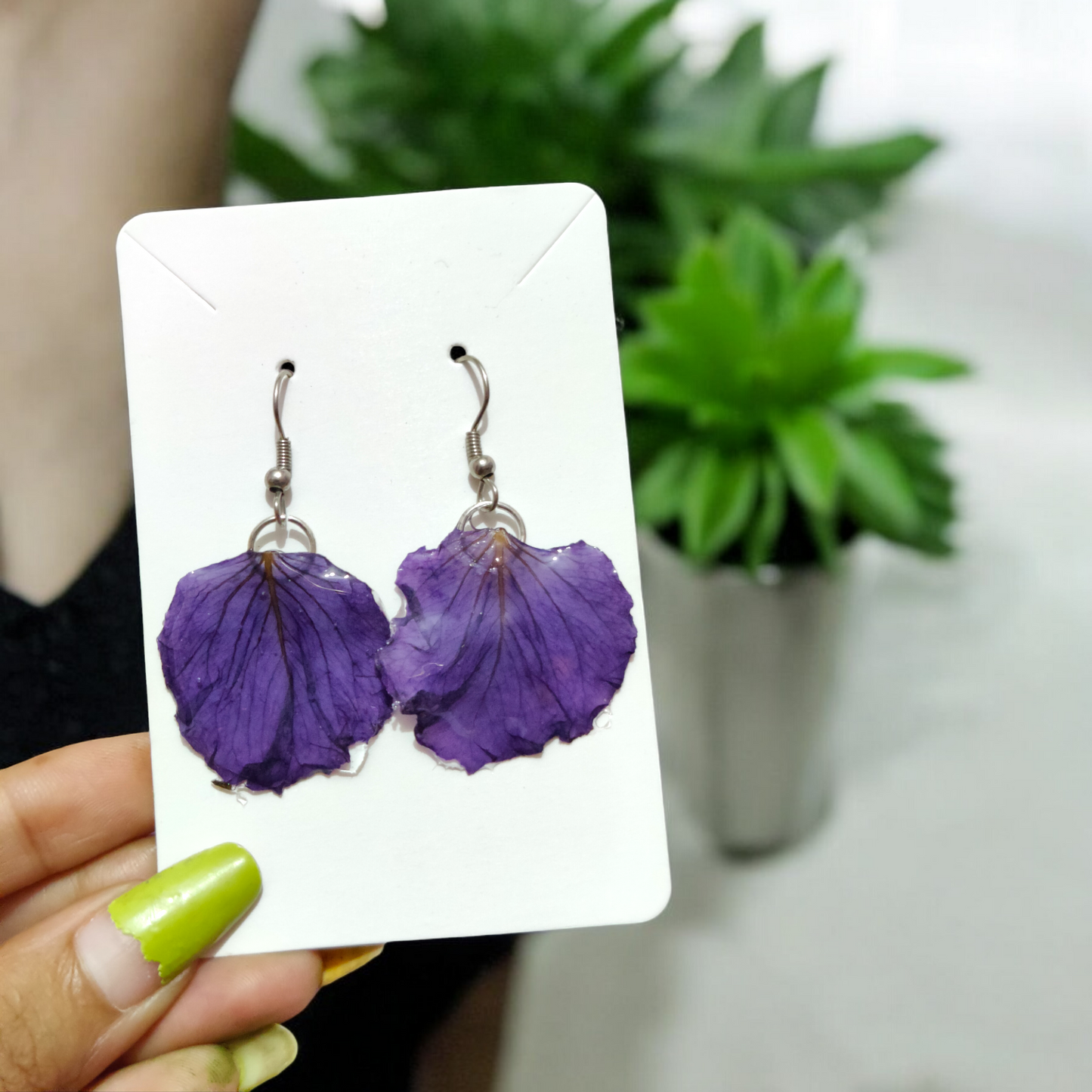 Amethyst Blossom: Frameless Real Purple Petal UV Resin Earrings